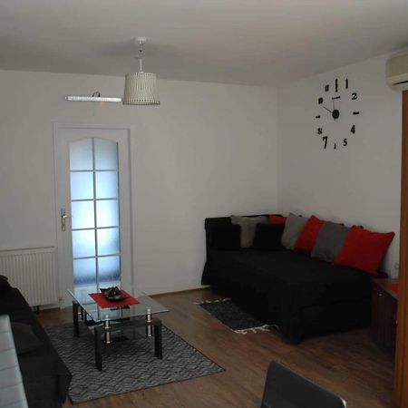 Stan Na Dan - Apartman Djordjevic Vranje Exterior foto